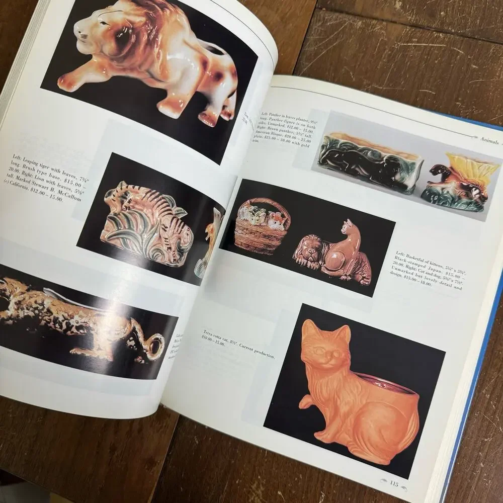 Collector's Encyclopedia of Figural Planters and Vases‎ Betty Bill Newbound 1997